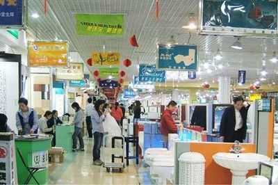 賣場扎堆一線城市 家居業(yè)大洗牌門店頻換主 -家居快訊-成都搜房裝修家居網(wǎng)