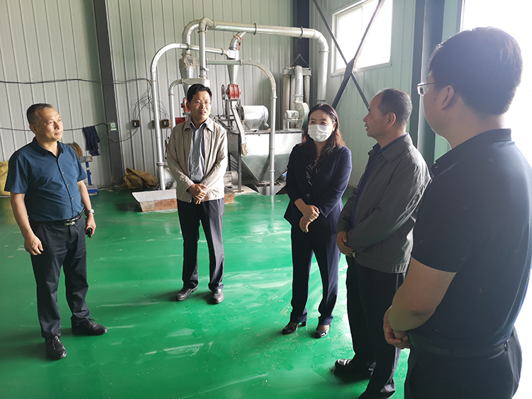科技賦能，服務下沉——劉麗調研長命村社區(qū)工廠與電商服務站運營紀實